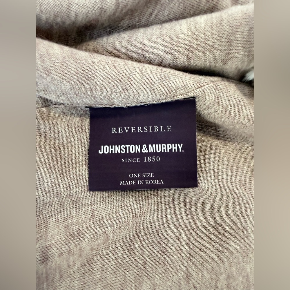 Johnston and Murphy Reversible Faux-Fur Poncho One Size - Picture 10 of 11